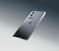 Le OnePlus 9 Pro // Source : Arnaud Gelineau - Frandroid