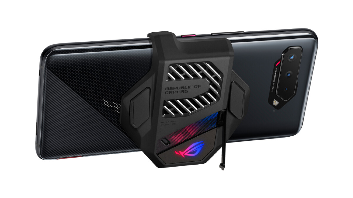 Le ventilateur AeroCooler 5 est désormais en option sur le ROG Phone 5