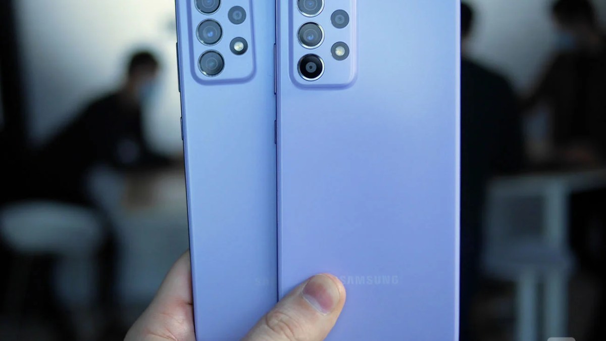 Le Samsung Galaxy A72 et le Samsung Galaxy A52