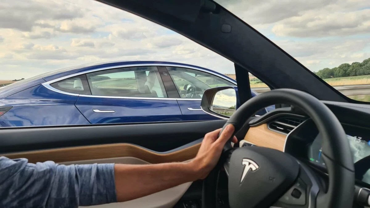 Tesla Model X Autoroute