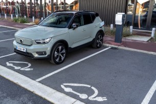 Le Volvo XC40 Recharge Twin / Source : ACE Team pour Volvo Cars France