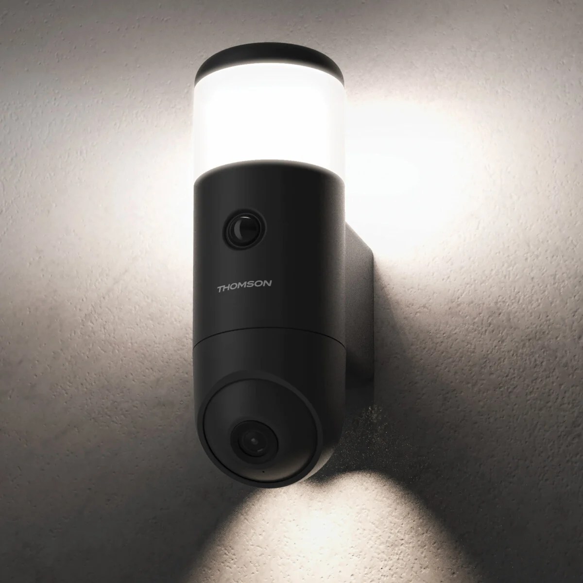The Rheita 100 outdoor surveillance camera with lighting and siren