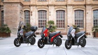 What license for electric motorcycle and electric scooter?