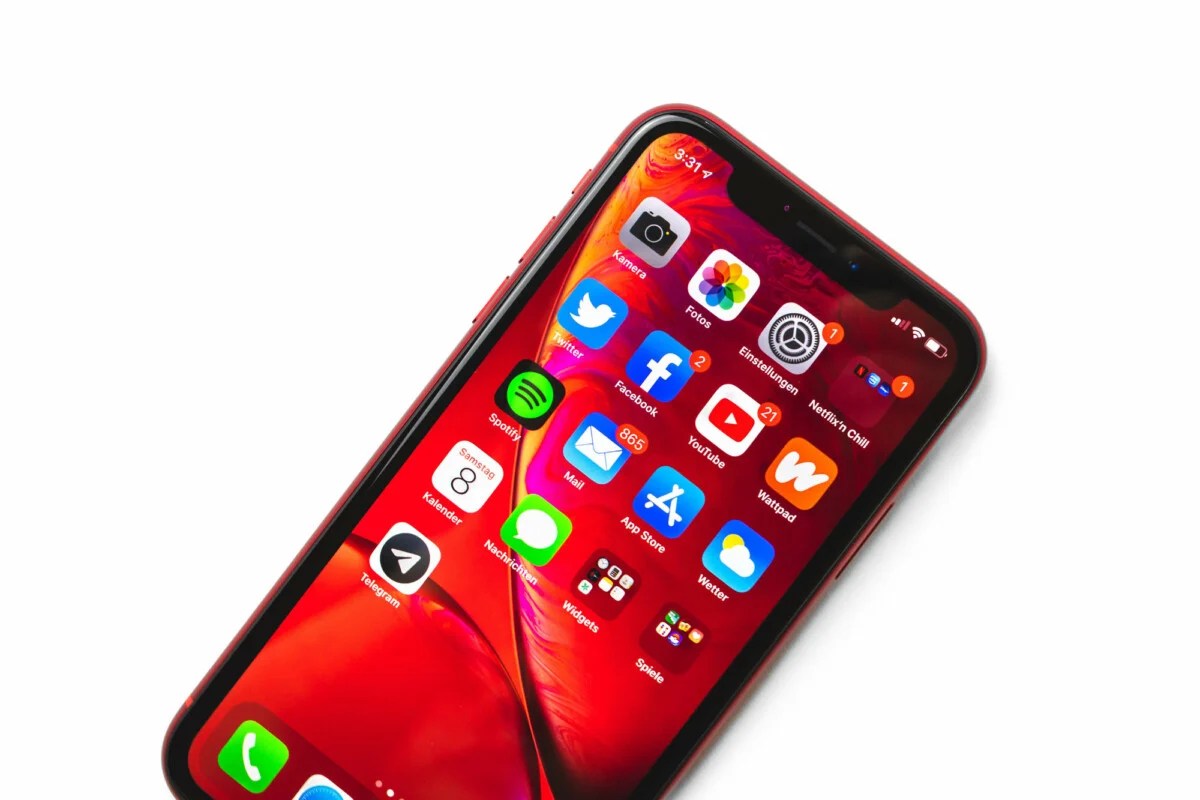 iPhone XR rouge