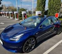 Une Tesla Model 3 en Supercharge // Source : Bob Jouy pour Frandroid