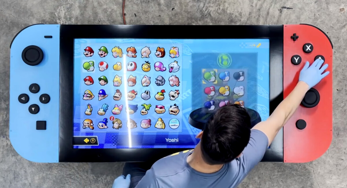 World&rsquo;s LARGEST Nintendo Switch! (actually works) 0-22 screenshot