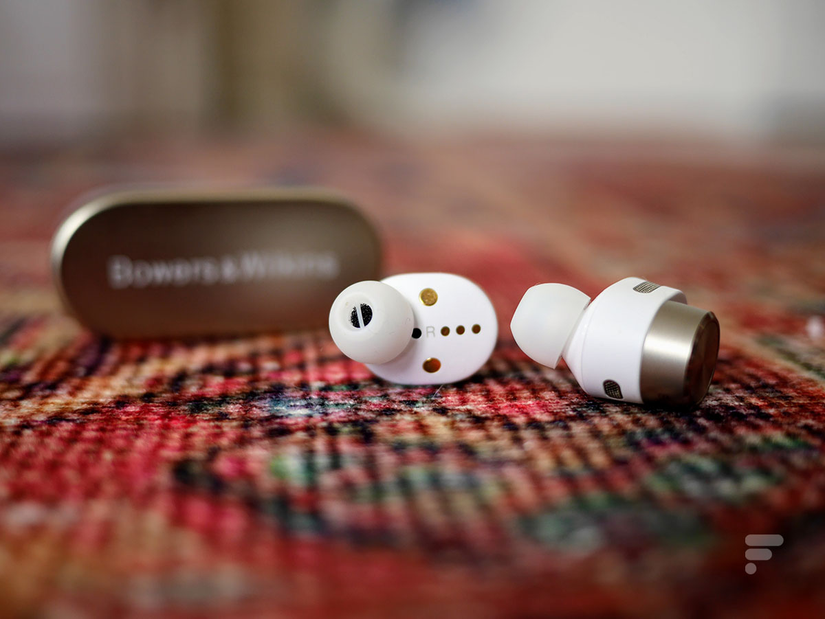 Le boîtier des Bowers & Wilkins PI7