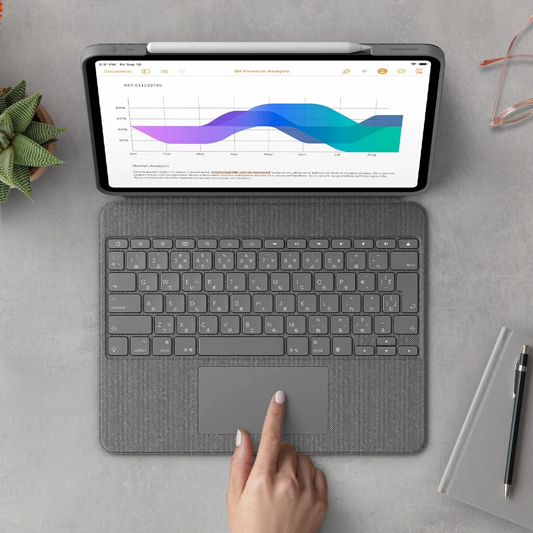 Combo Touch Snapdragon Oxford Grey Topdown trackpad concret surface Enviro 1080×1080