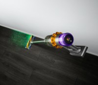 Le V15 Detect utilise son laser pour voir la poussière // Source : Dyson