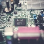 Pour rattraper AMD et Apple, Intel prévoit un retour en force en 2025