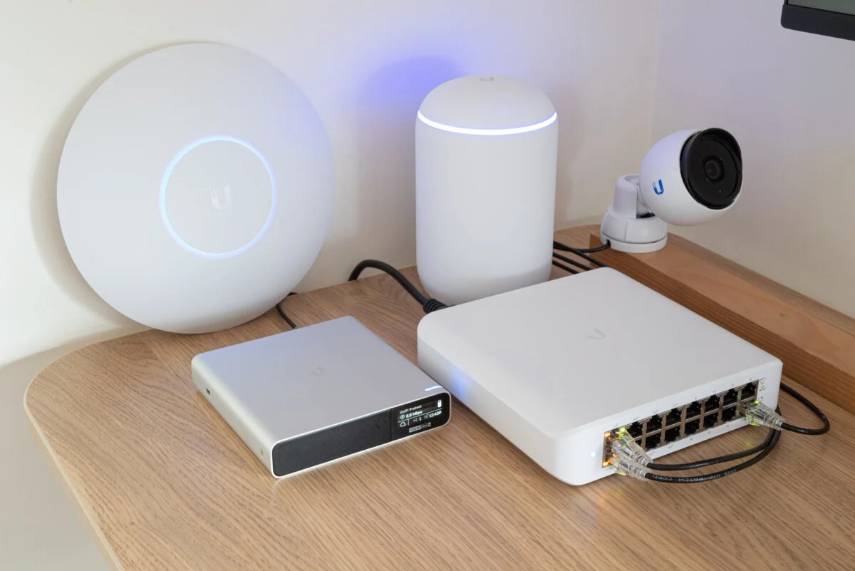 Ubiquiti UniFi – Packshot 1