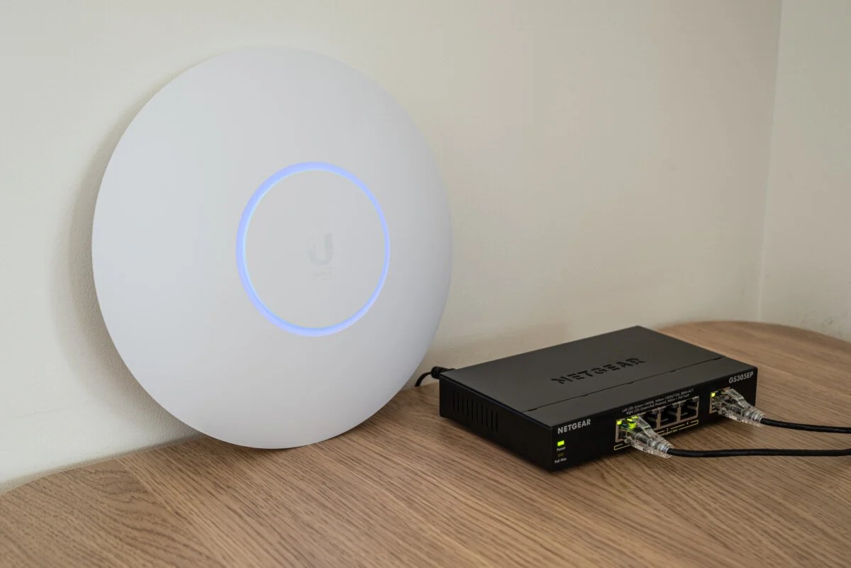 Ubiquiti UniFi – Packshot 3