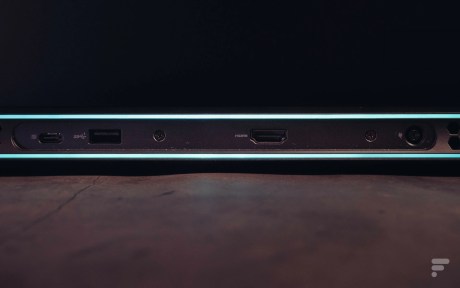 L'unique usb-C se trouve à l'arrière du châssis. // Source : Frandroid - Anthony Wonner