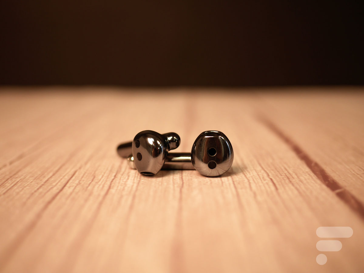 Le boîtier des Huawei FreeBuds 4