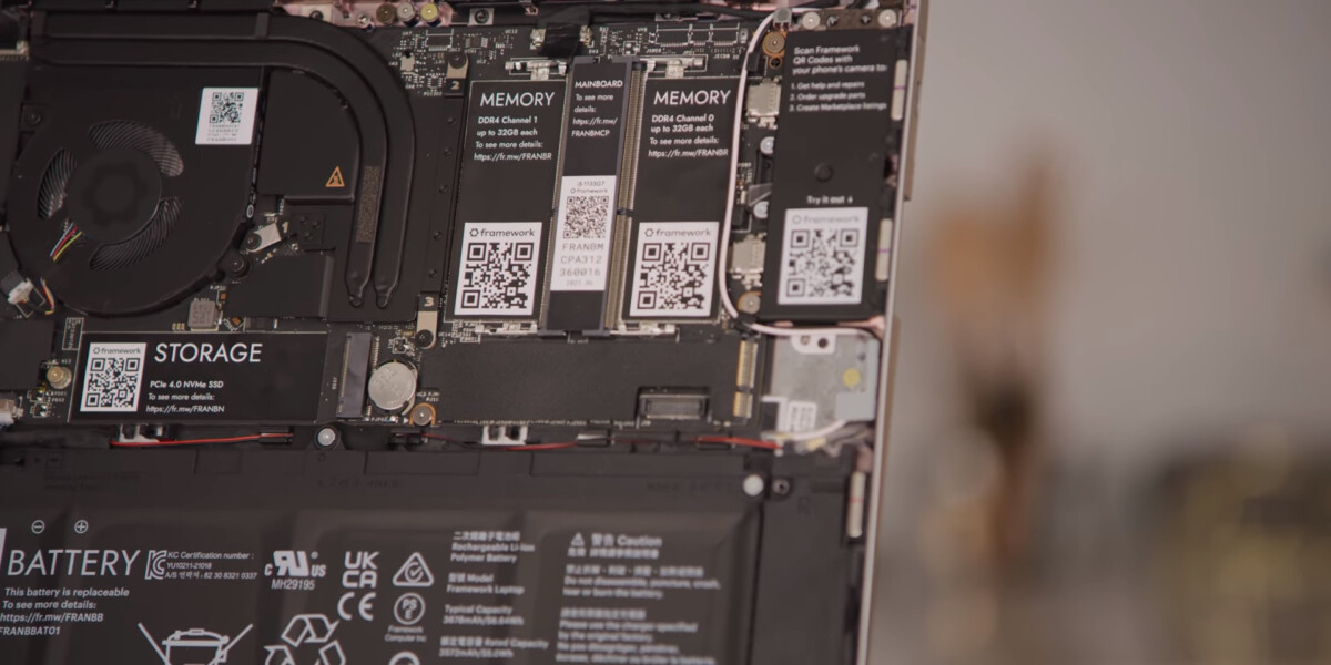 A COMPLETELY Upgradeable Laptop_ 3-31 screenshot (1)