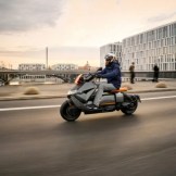 BMW CE 04 officialisé : une autonomie qui lui permet de rallier Paris à Rouen