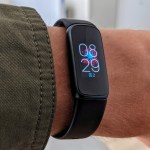 Test du Fitbit Luxe : design ou fonctionnalités, il faut choisir