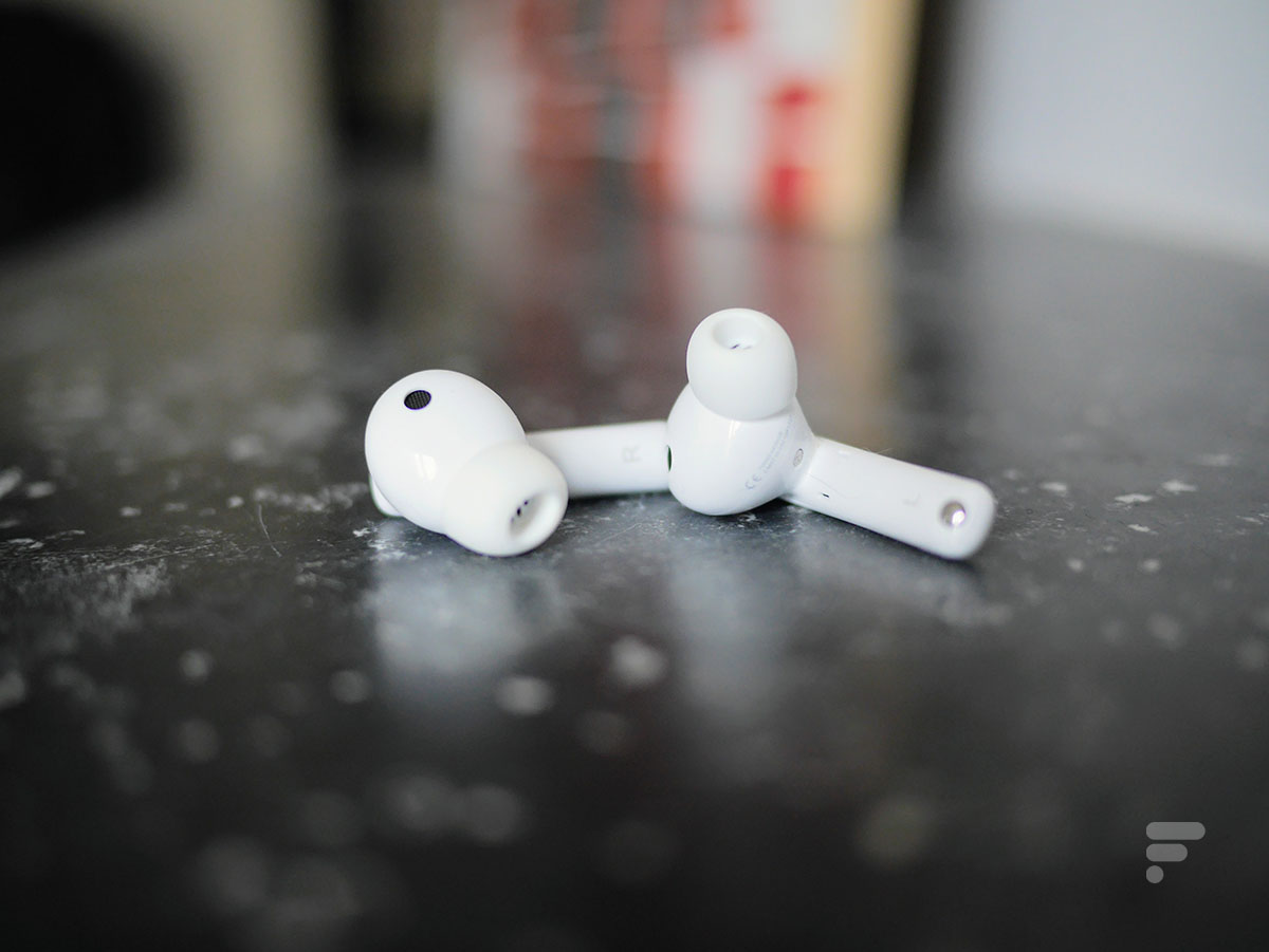Le boîtier des Honor Earbuds 2 Lite
