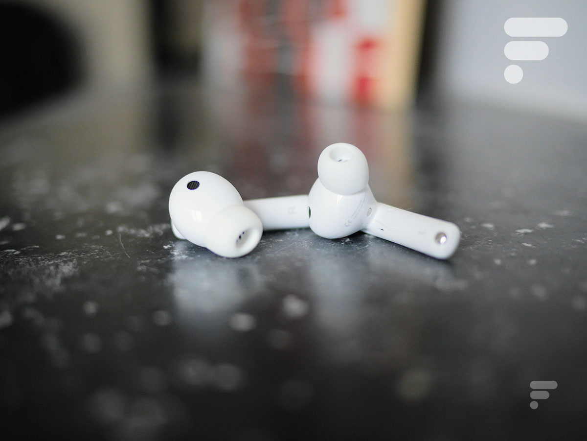 Le boîtier des Honor Earbuds 2 Lite