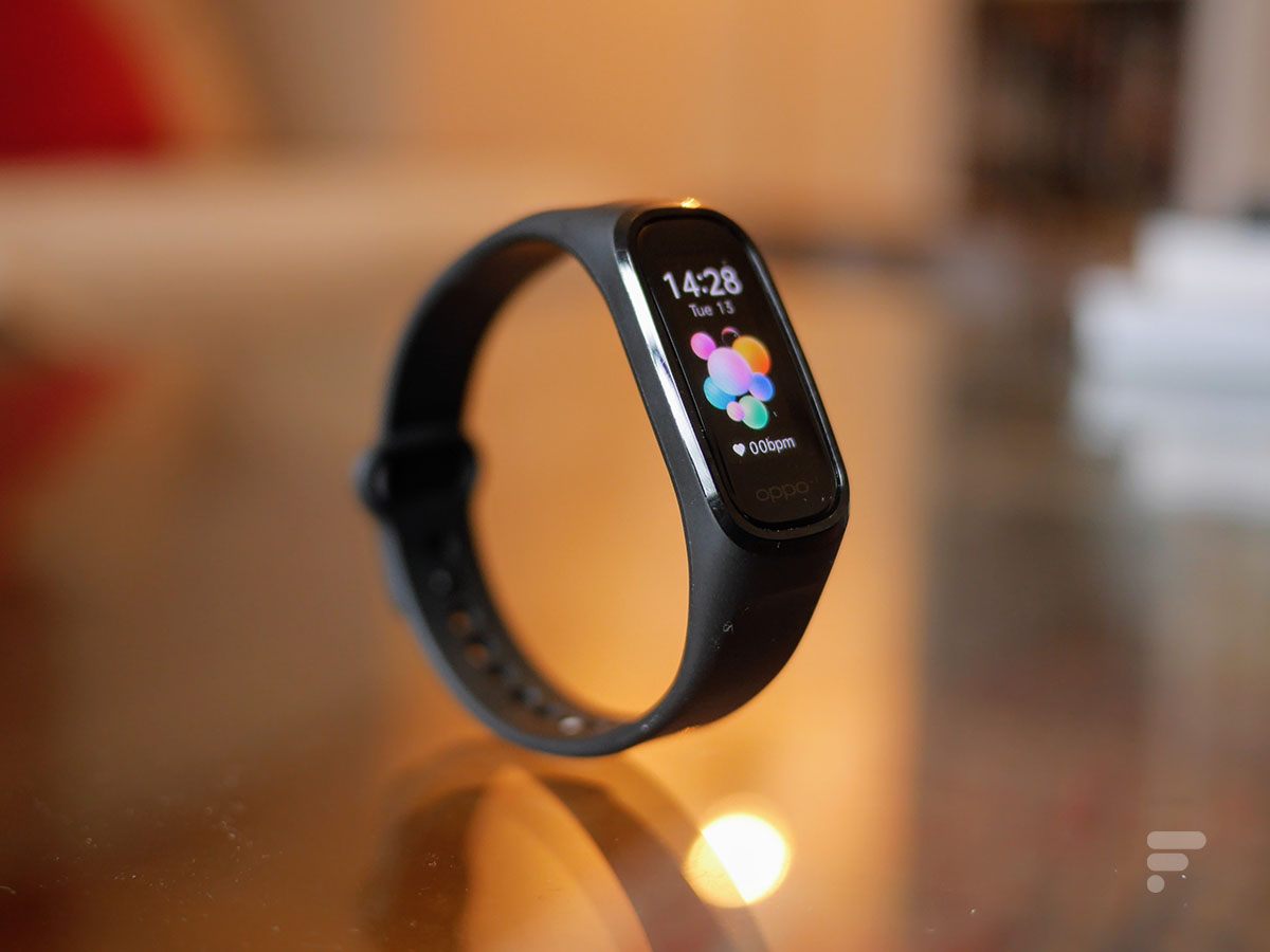Le capteur de l'Oppo Band et ses deux bracelets Sport et Style