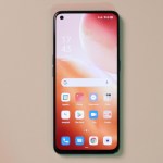 Avec 150 € de moins, le prix du Oppo Find X3 Lite est bien plus acceptable