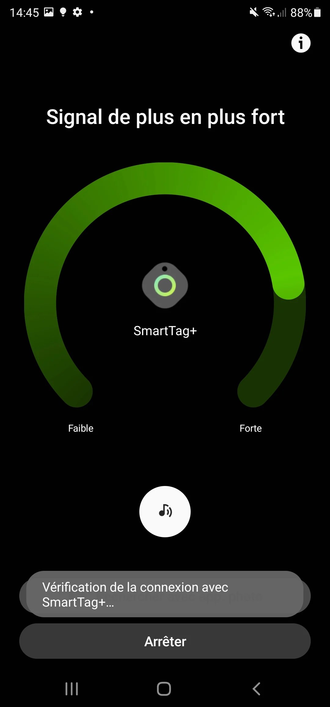 Une fois assez près, le SmartTag+ se connecte.