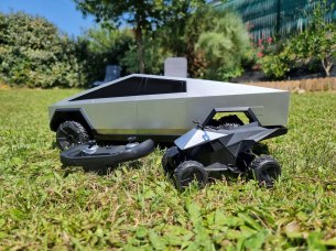 Tesla Cybertruck Hot Wheels 2