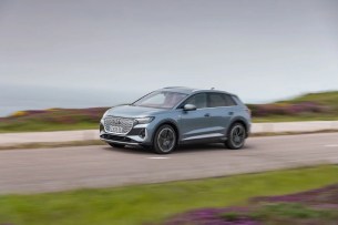 AudiQ4e-tron-197