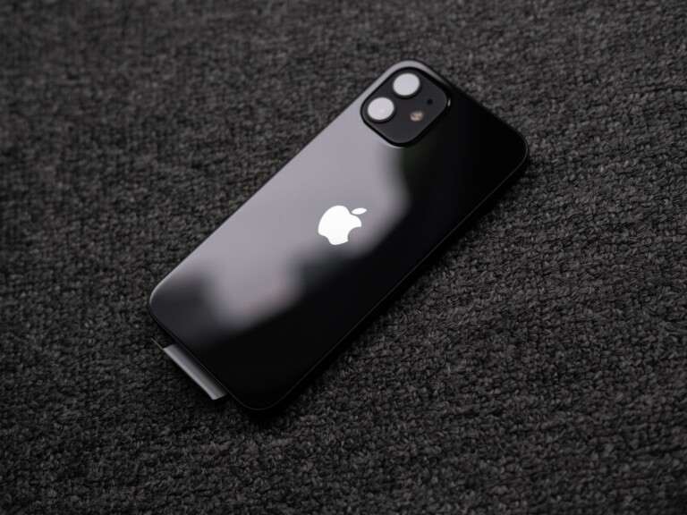 playstation iphone apple playstation iphone apple