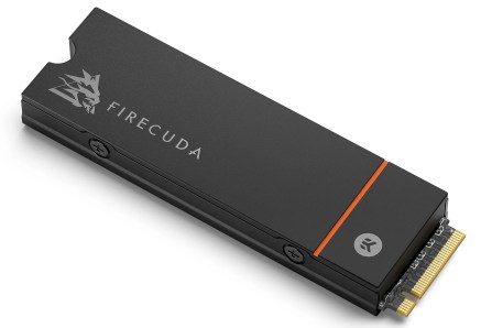 Ce SSD a un dissipateur thermique