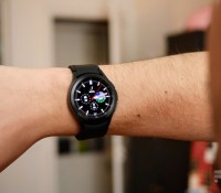 La Samsung Galaxy Watch 4 Classic // Source : Frandroid