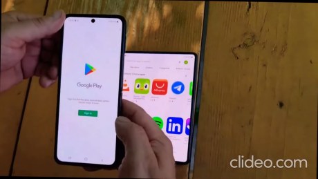 Samsung Galaxy Z Fold 3 and Z Flip 3_ Hands-On! 0-44 screenshot