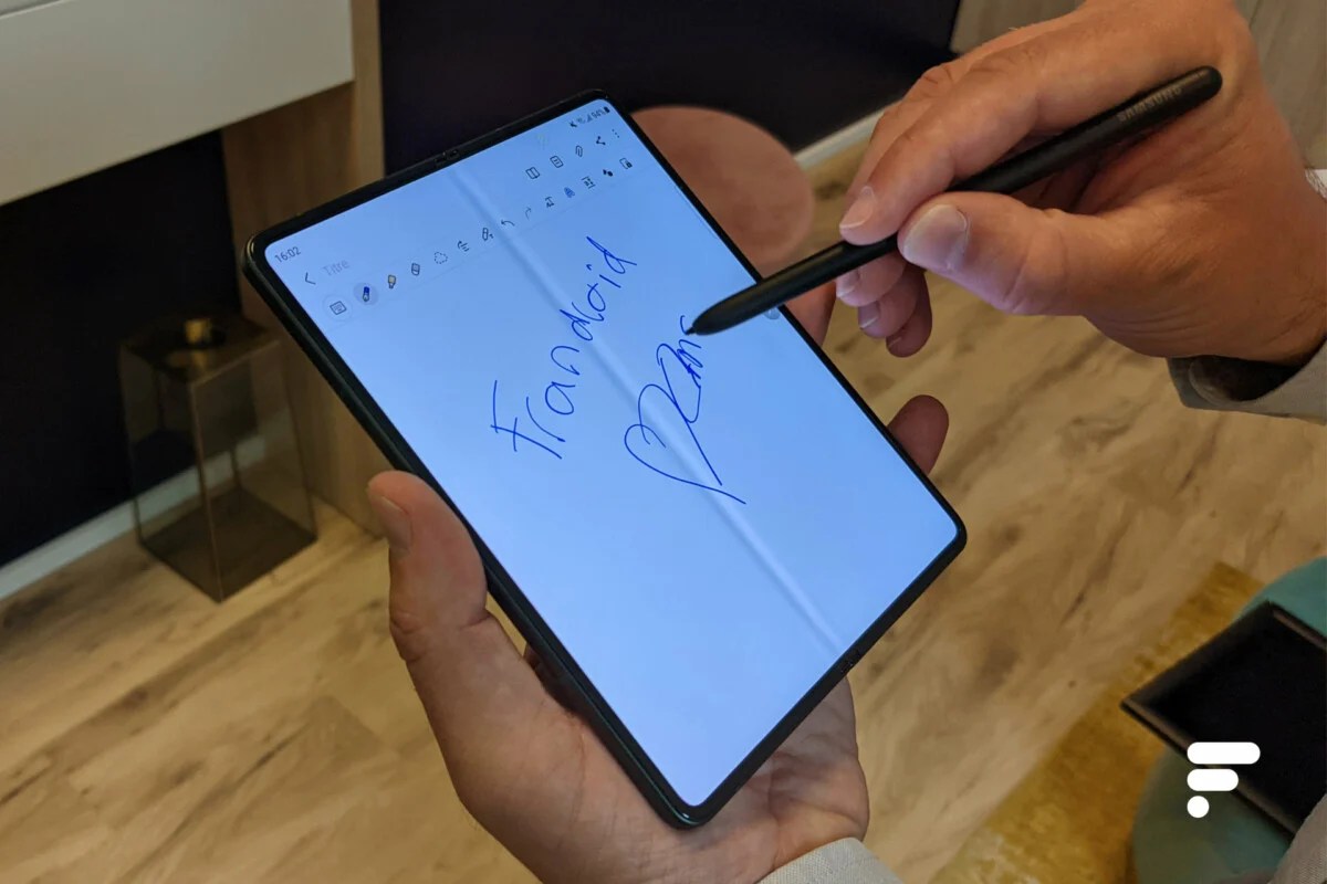 Prise en main du Samsung Galaxy Z Fold 3