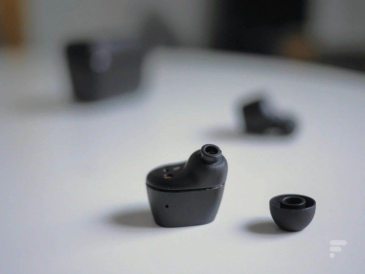 La grille de haut-parleur des Sennheiser CX True Wireless