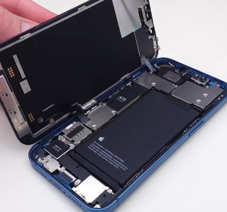 iPhone 13 : voici à quel point la batterie est plus grosse