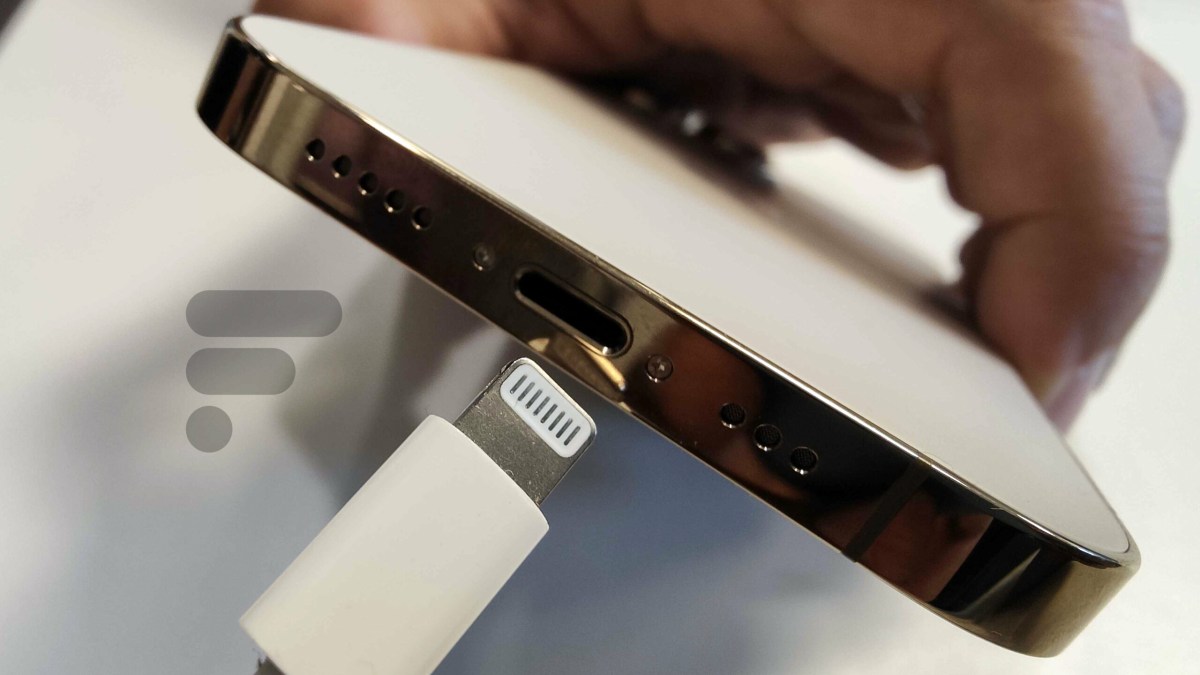 La charge Lightning de l'iPhone 13