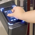 Le Pass Navigo sur sa carte bancaire : un doux rêve à l’étude en Ile-de-France Le Pass Navigo sur sa carte bancaire : un doux rêve à l’étude en Ile-de-France