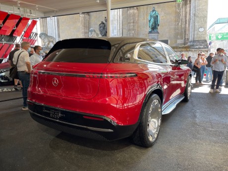 Mercedes-Maybach EQS