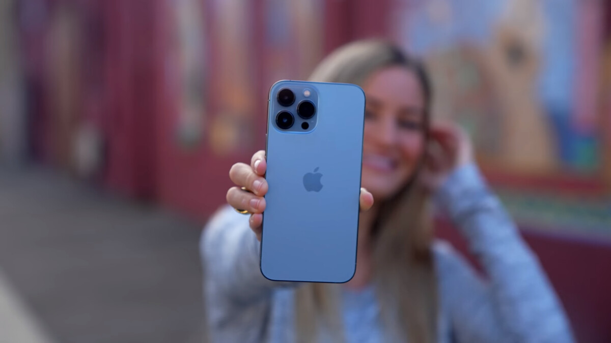 iPhone 13 Pro Review _ Cinematic & Macro Mode! 0-0 screenshot
