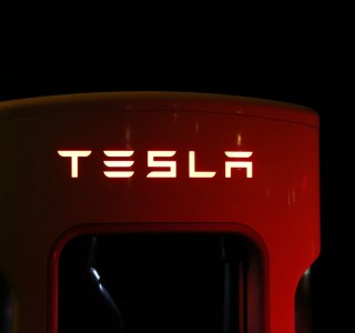 Tesla : ses Superchargeurs vont entrer dans une nouvelle ère