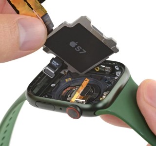 L’Apple Watch Series 7 n’a pas seulement un nouvel écran OLED, iFixit a trouvé d’autres changements