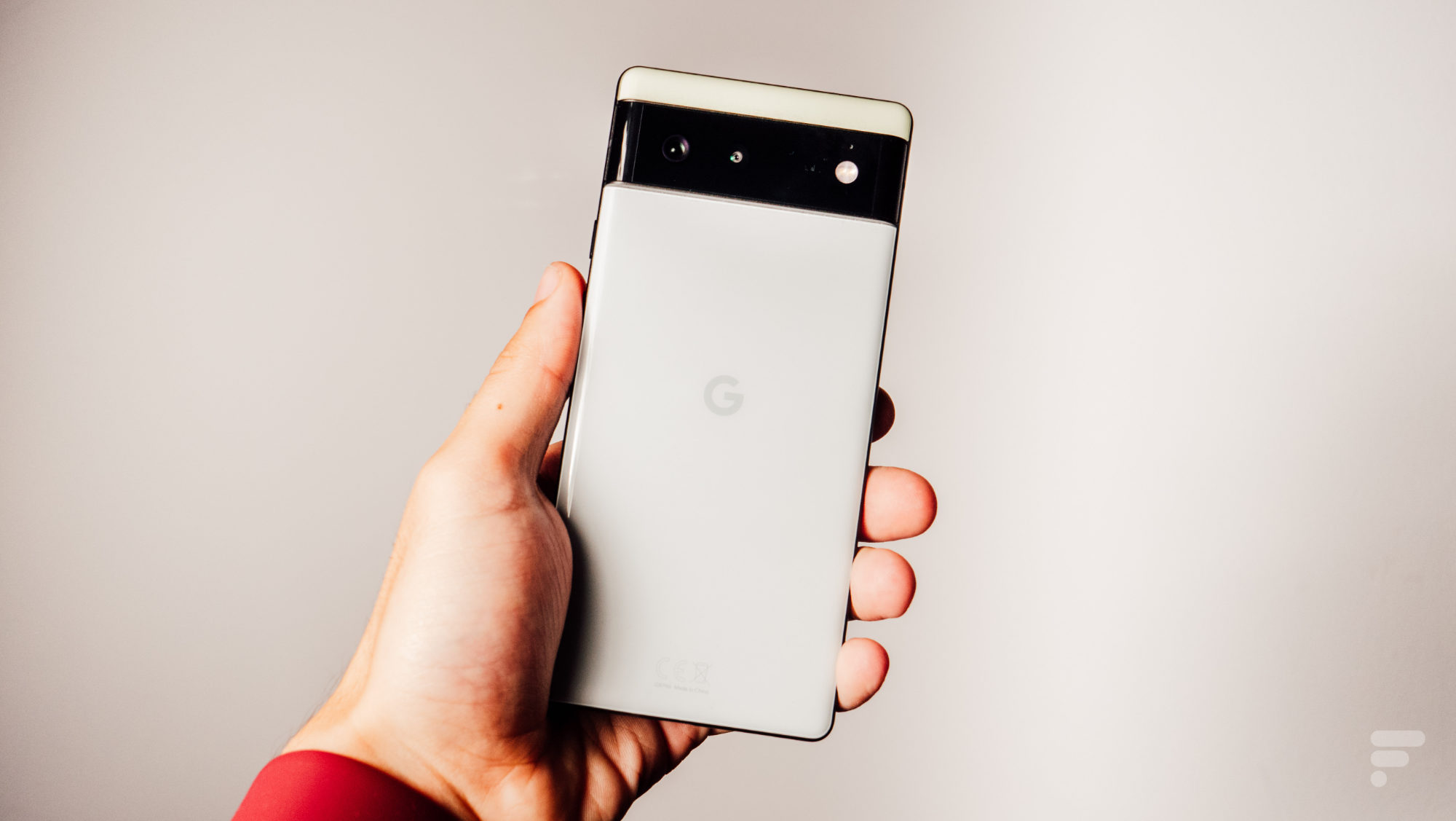 Google Pixel 6 de dos