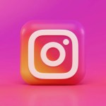 Logo Instagram en 3D // Source : Alexander Shatov sur Unsplash
