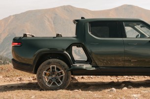 Rivian R1T (Rivian 1 Truck)