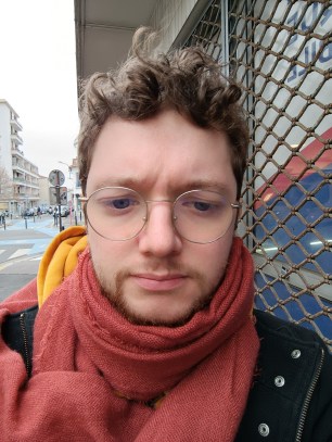 Selfie Poco M4 Pro.