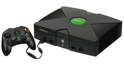 La première console Xbox sortie 2001 // Source : Wikipedia