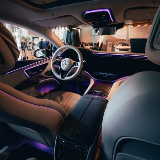 Autopilot: how Mercedes takes Tesla by surprise