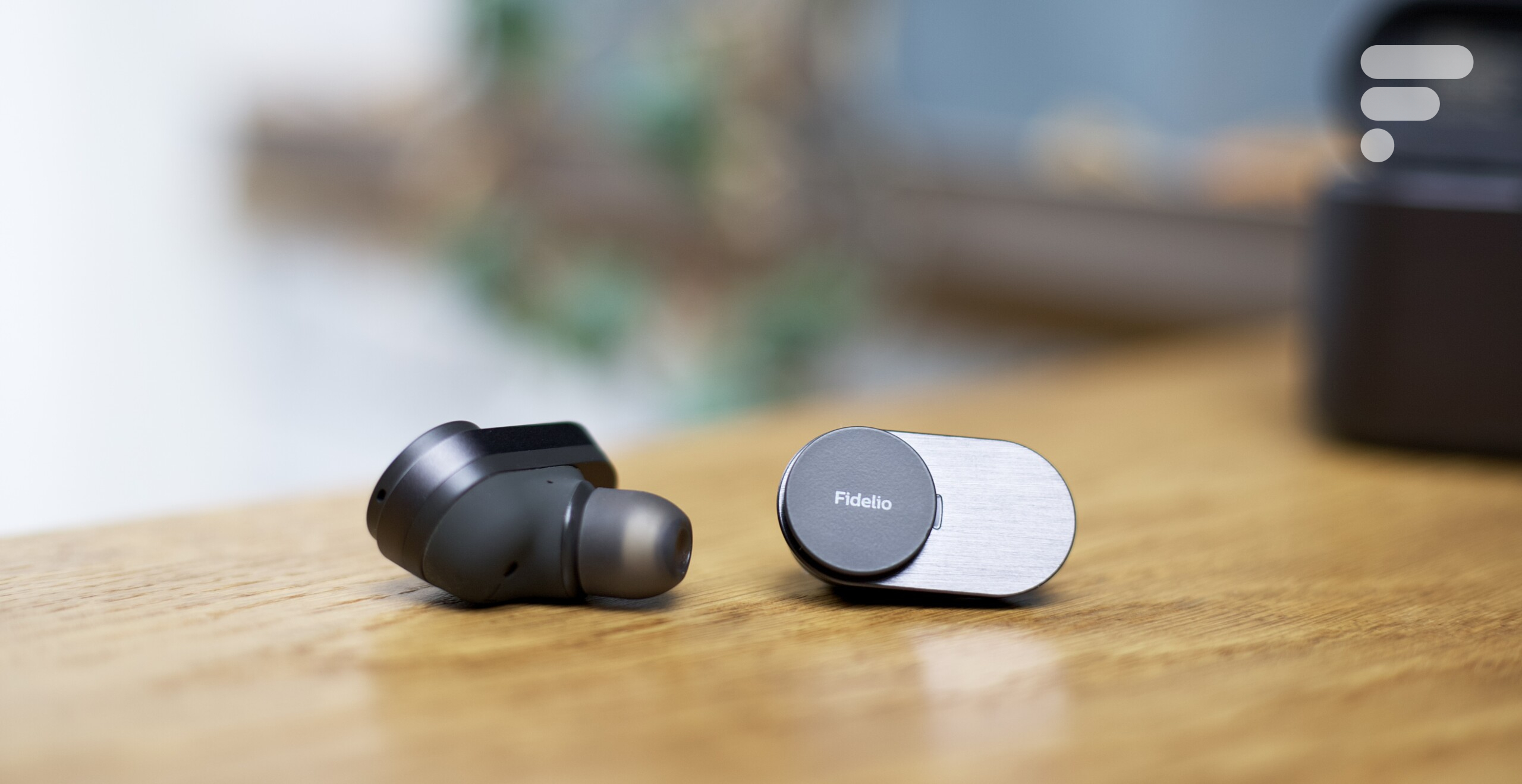 Philips Fidelio T1