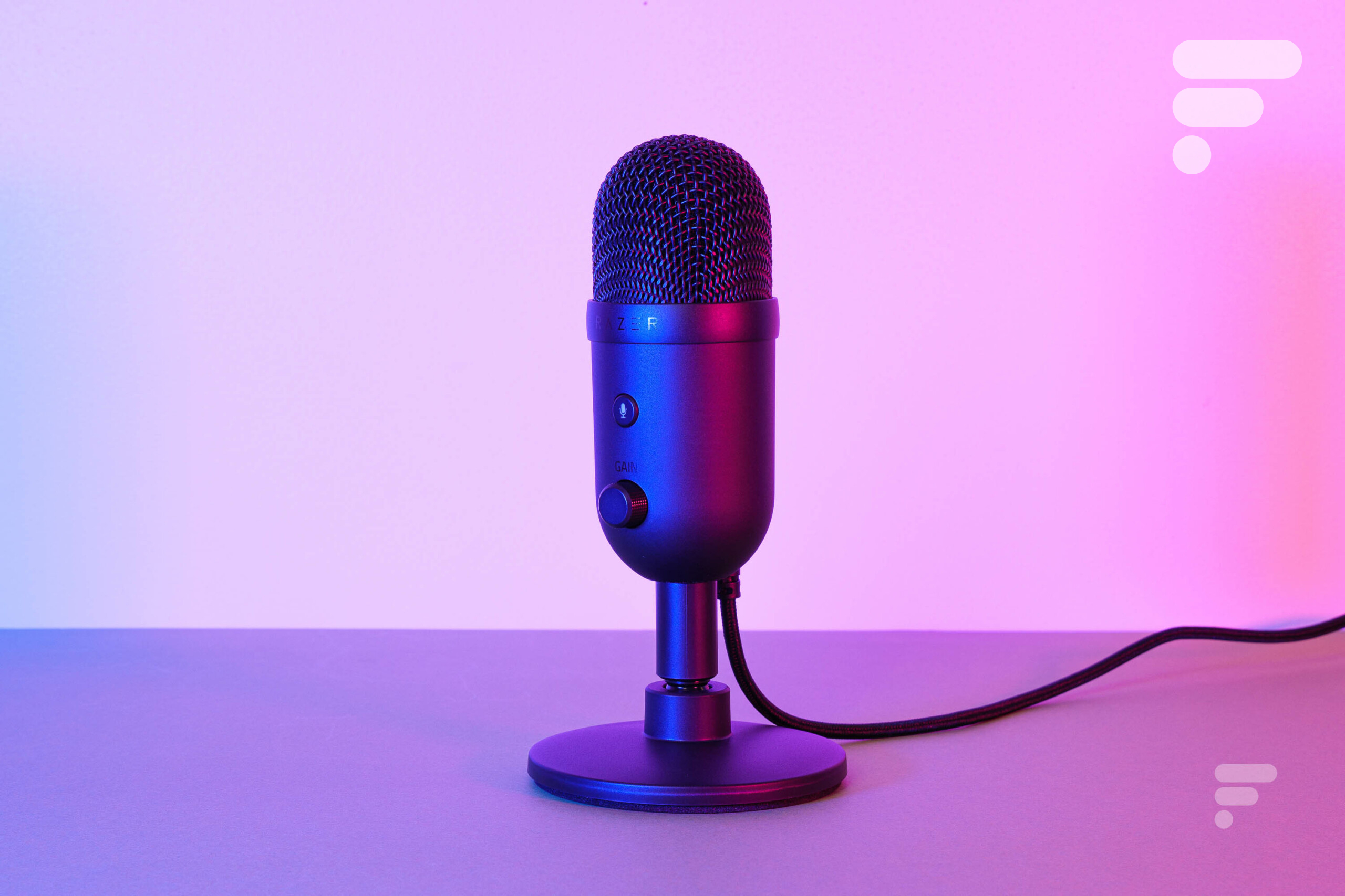 Razer Seiren V2 X