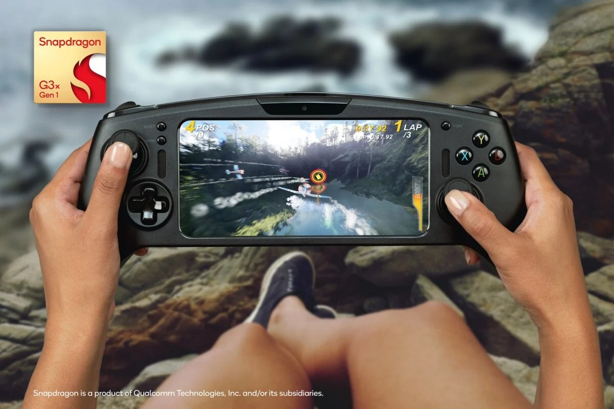 Snapdragon G3x gen 1 Handheld Gaming_Lifestyle 1